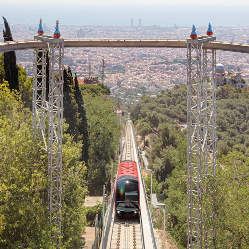 Tibidabo Funicular: Cuca de Llum Roundtrip Ride