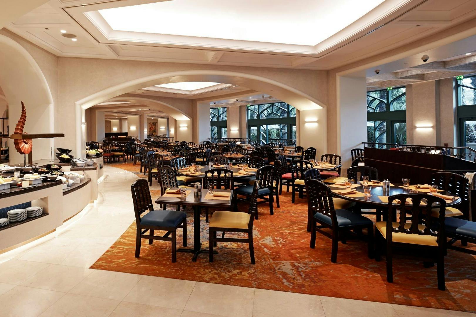 Δείπνο με Καλειδοσκόπιο σε Μπουφέ στο Atlantis the Palm