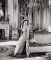Retratos Reales Un Siglo de Fotografía. Cecil Beaton, Reina Isabel II, 1968
