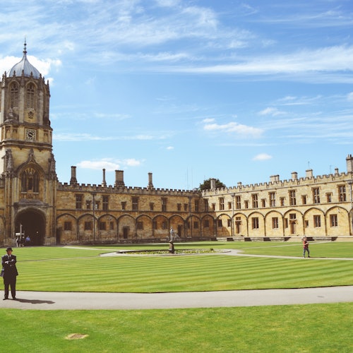 Oxford & Cambridge: Guided Day Tour from London