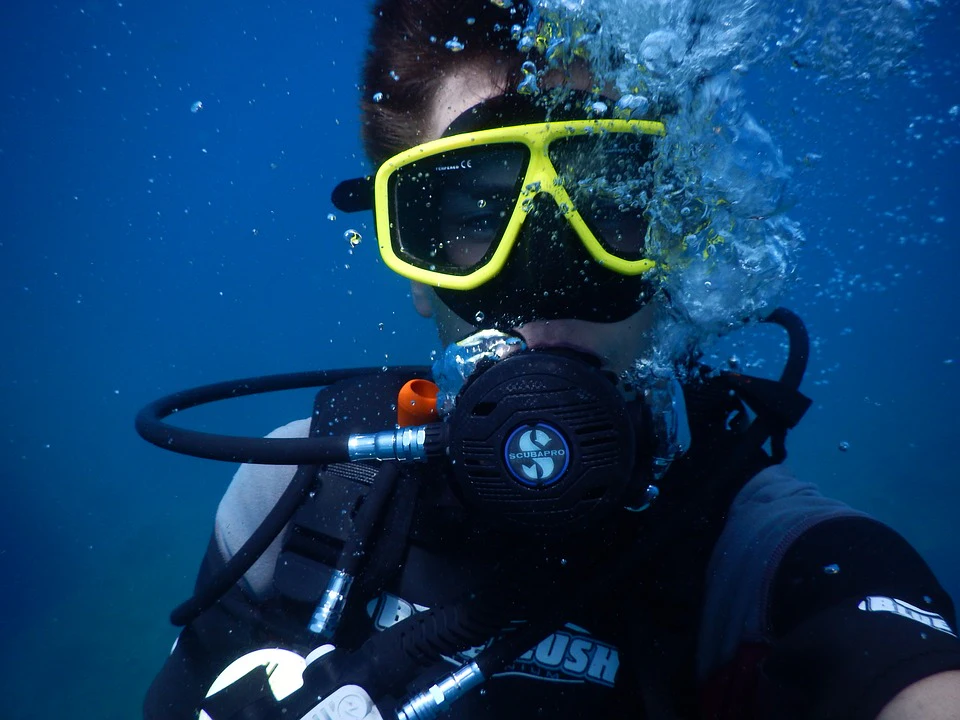 1 Day Diving (2 Dives) with a Professional Instructor in Gozo