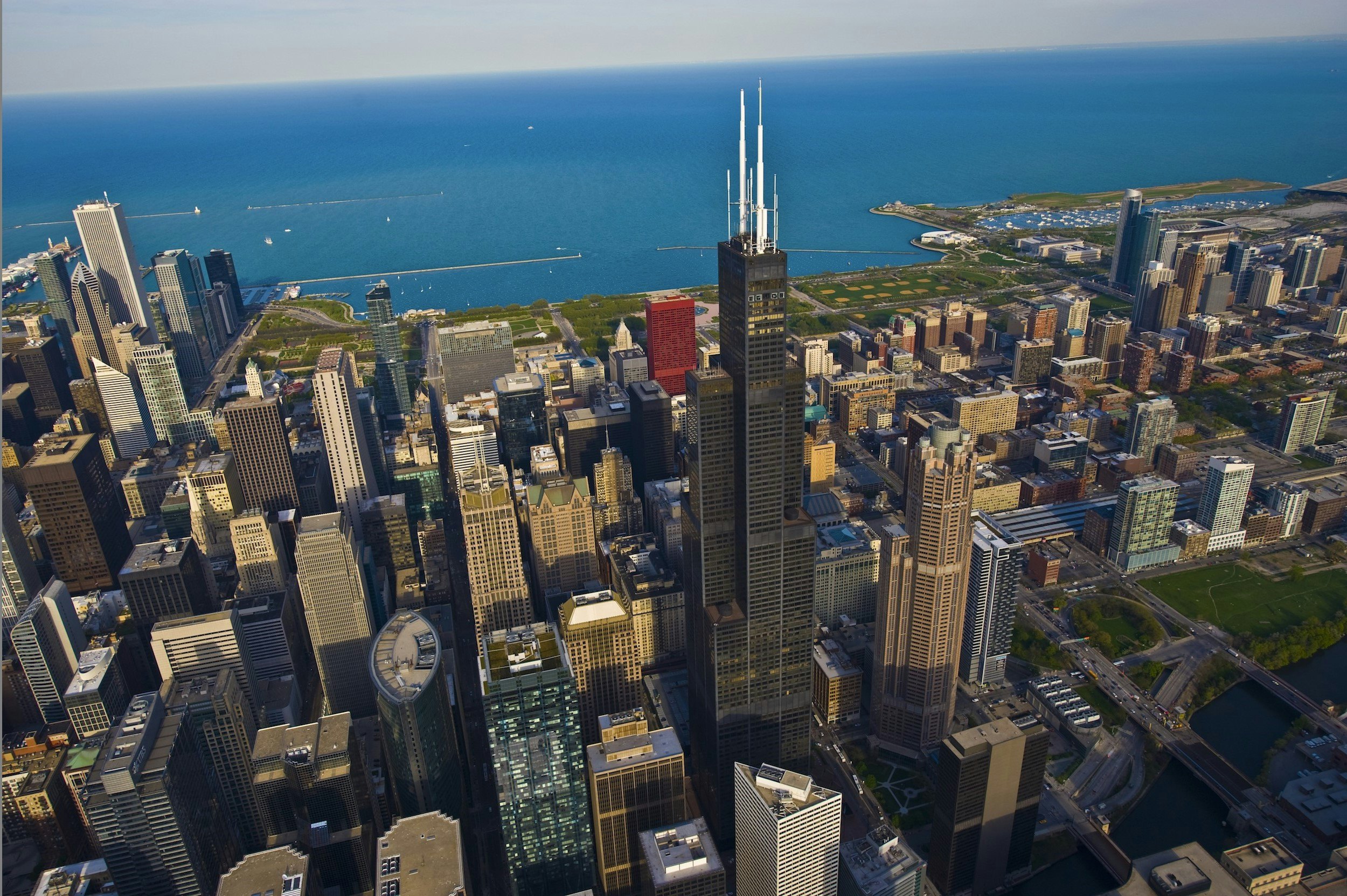 Skydeck Chicago + 45-Minute Chicago River Cruise