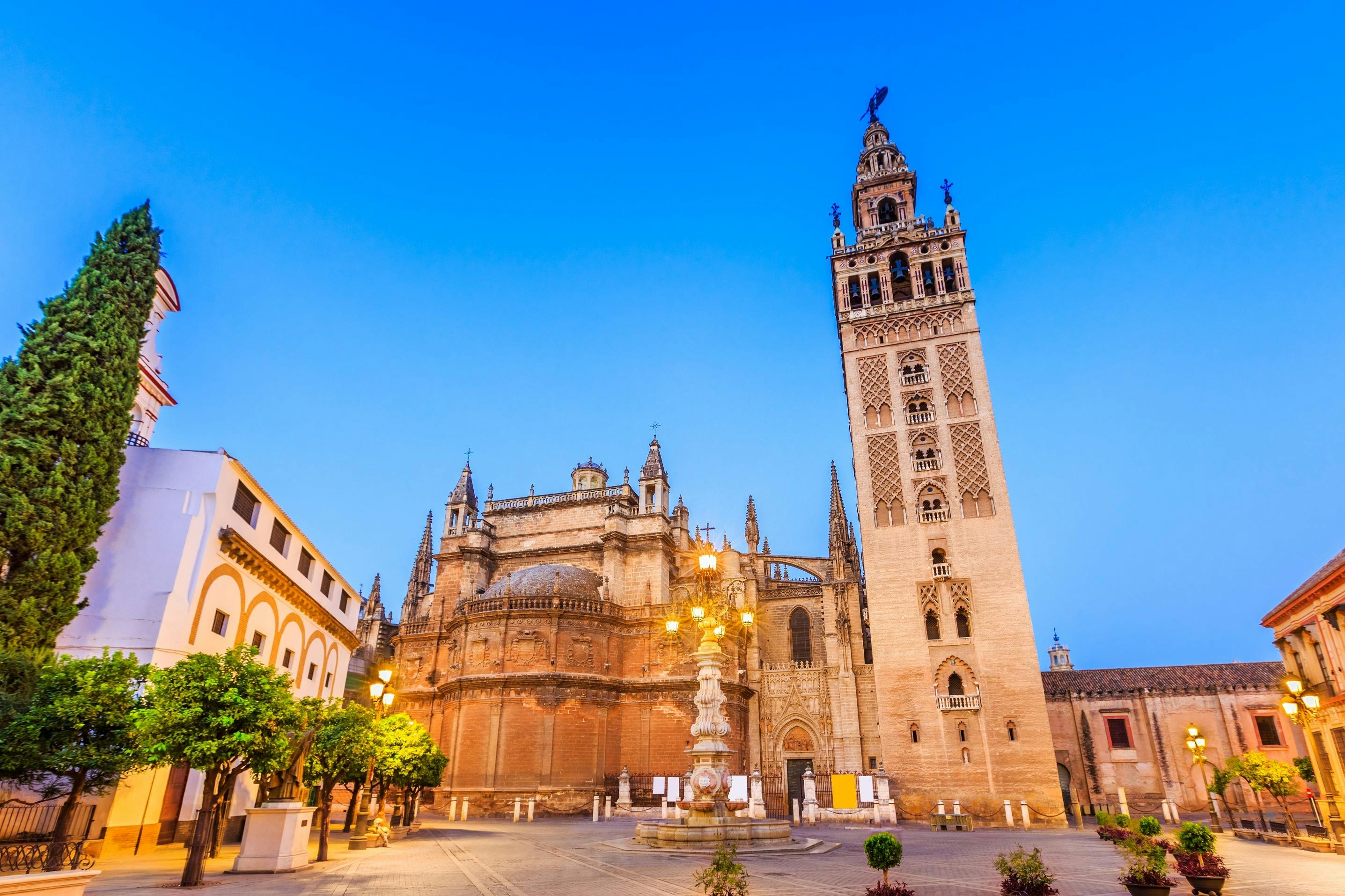 Seville Cathedral And Giralda + Alcázar Of Seville: Entry Ticket