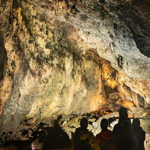 Vatnshellir Cave: Tour