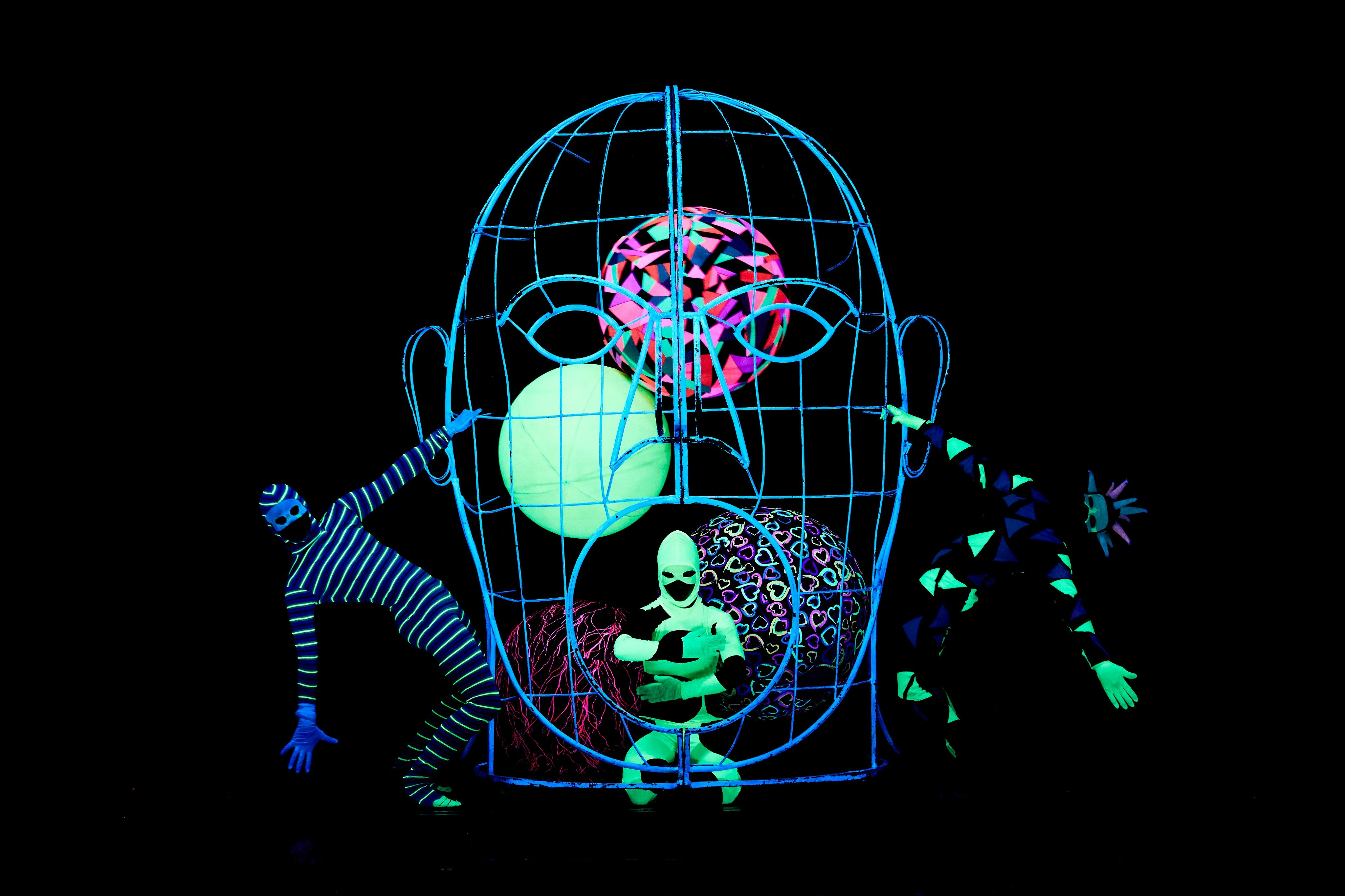 Prague: WOW Show Black Light Theatre