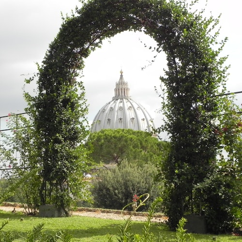 Vatican Museums: Entry + Vatican Gardens Bus Tour