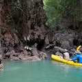 Lagunerna i det inre av Panak Island kan endast nås med kajak