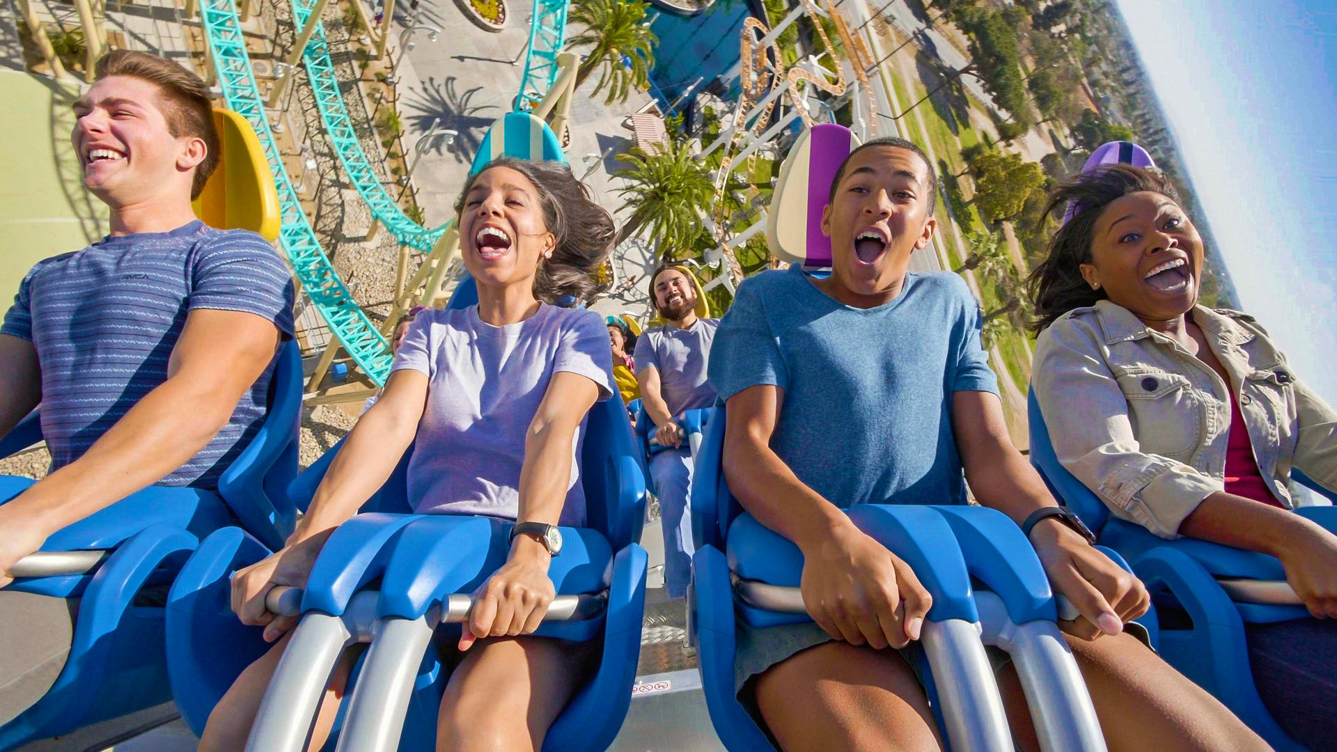Knott’s Berry Farm: One Day Ticket - Photo 8
