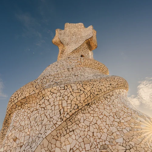 Gaudí Houses: Guided Tour - Photo 7