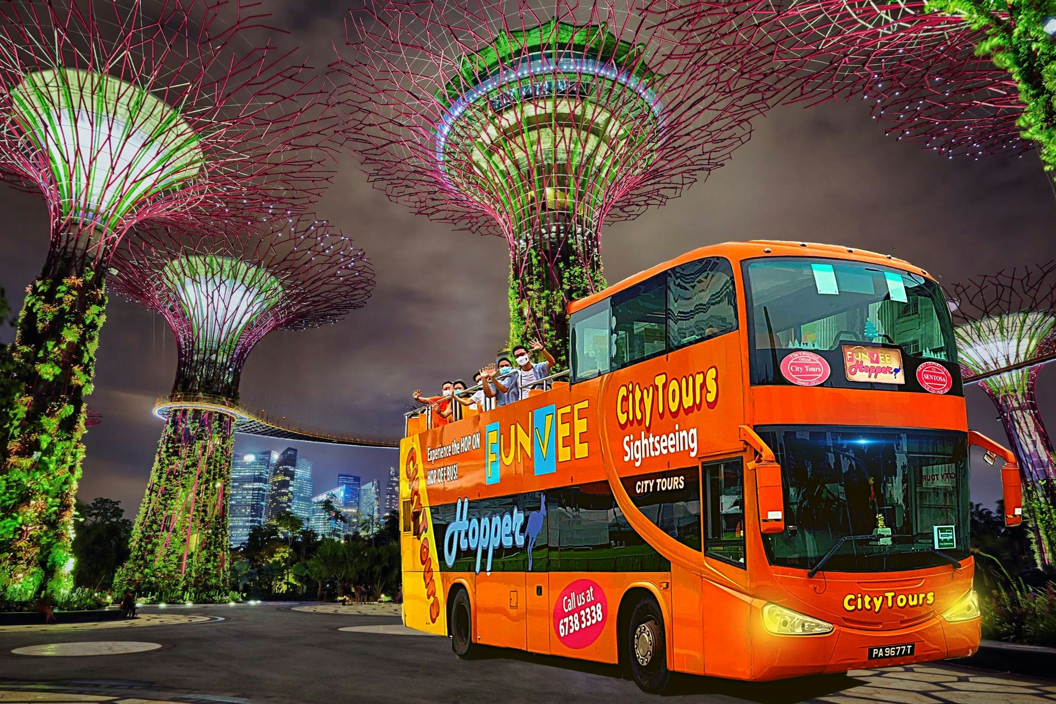 Singapore Gardens by the Bay: Flower Dome & Cloud Forest + 2-Hr FunVee Bus Tour