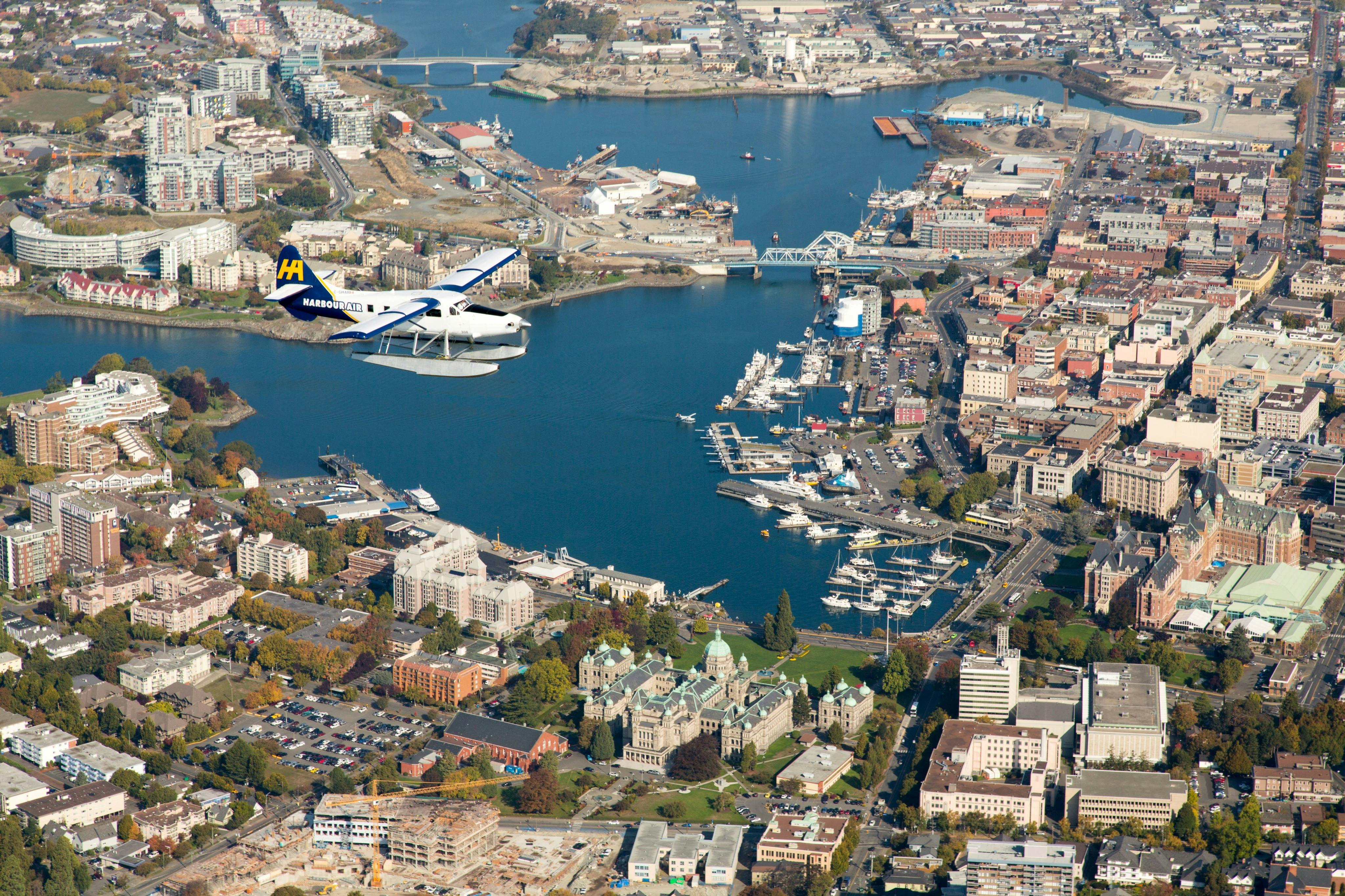 Victoria: Scenic Seaplane Tour - Photo 7