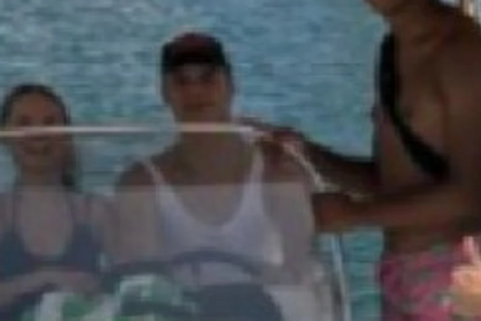 Unlicensed boat