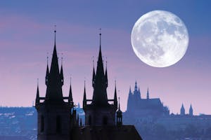 Tours de fantasmas y leyendas en Praga