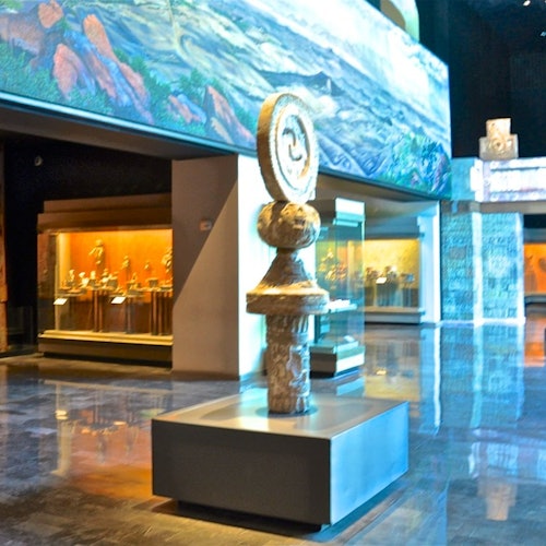 Museo de Antropología: Sáltate la cola