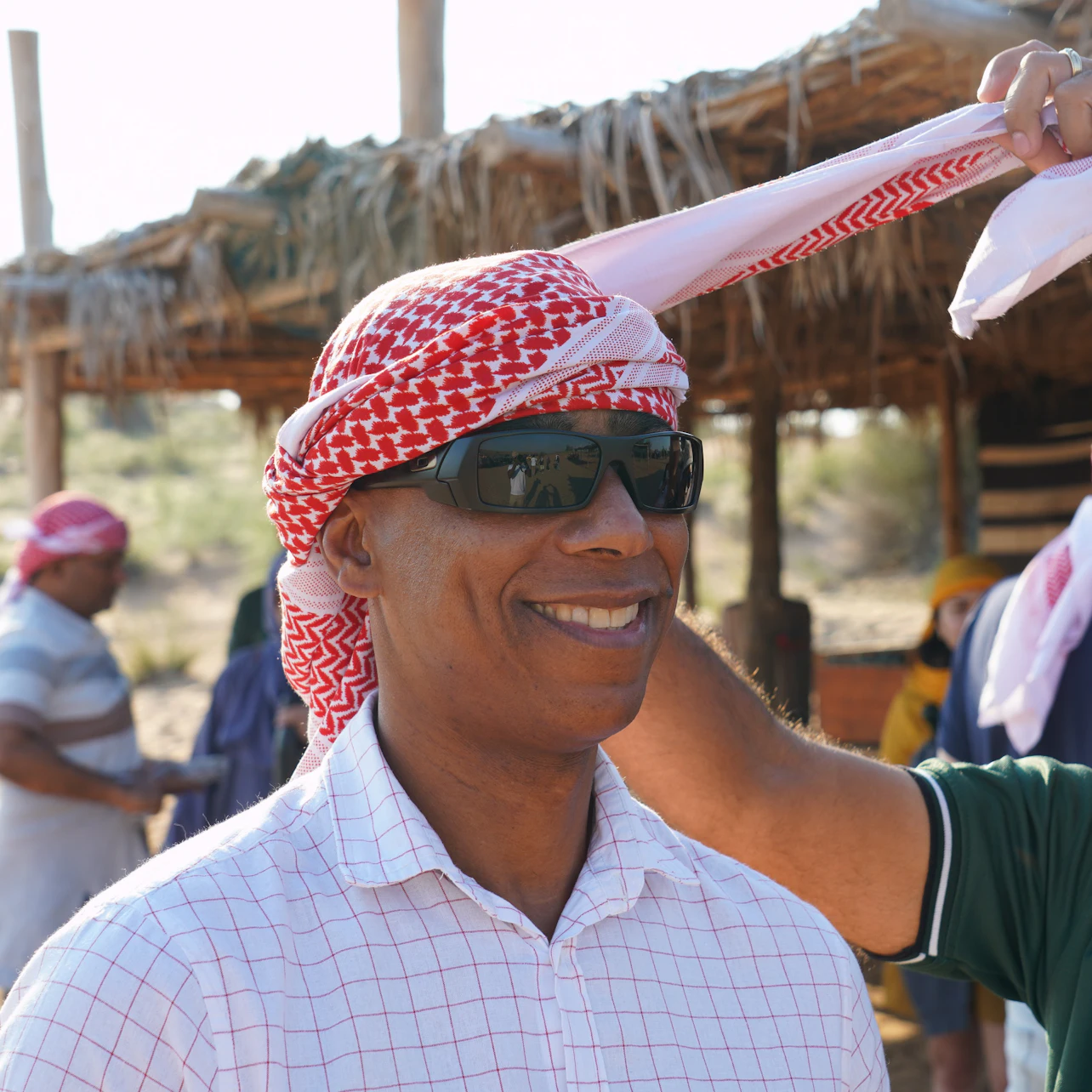 Dubai: Heritage Desert Safari in Vintage Land Rover + Transfers + Dinner 5