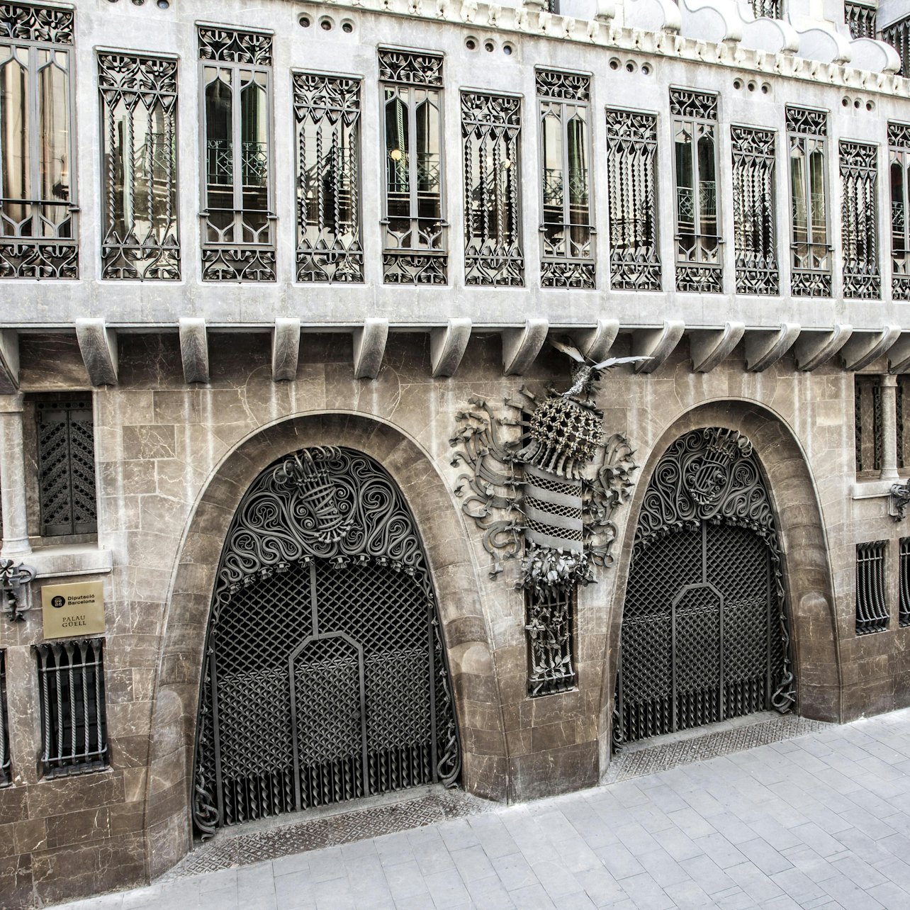 Palau Güell (Palazzo Güell): Salta la fila - Alloggi in Barcellona