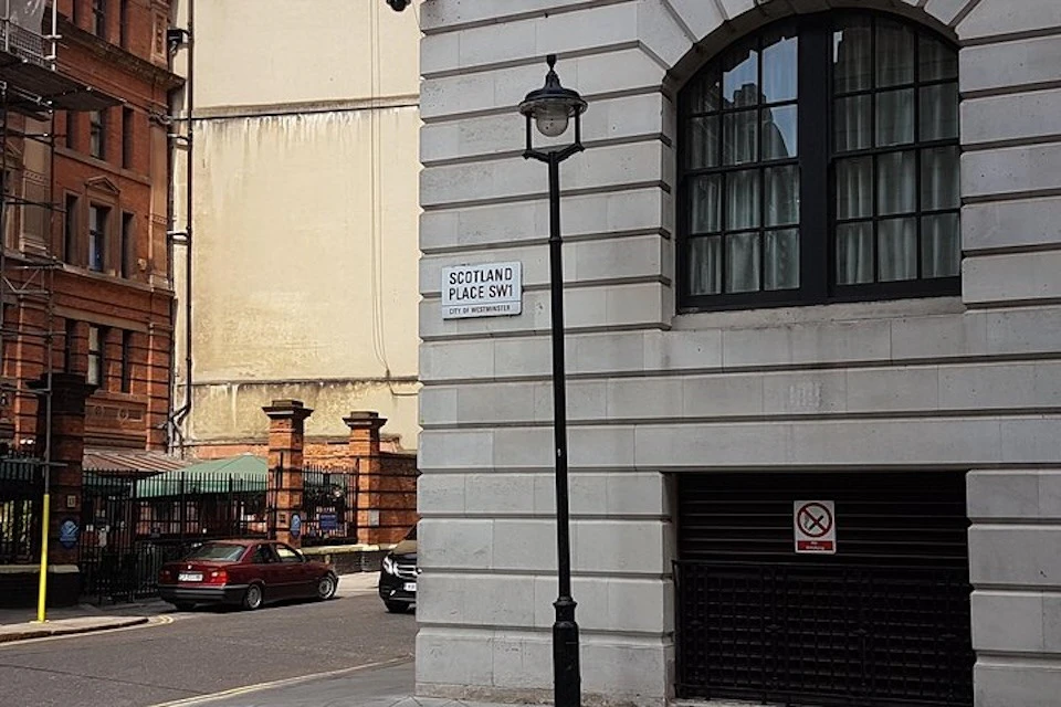 Scotland Place SW!
