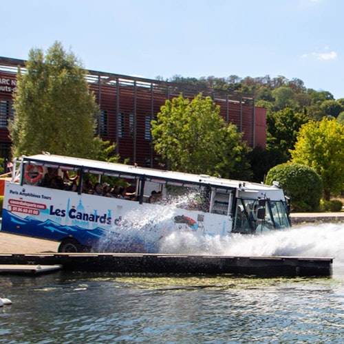 セーヌ川：水陸両用バスで行くパリツアー(即日発券)