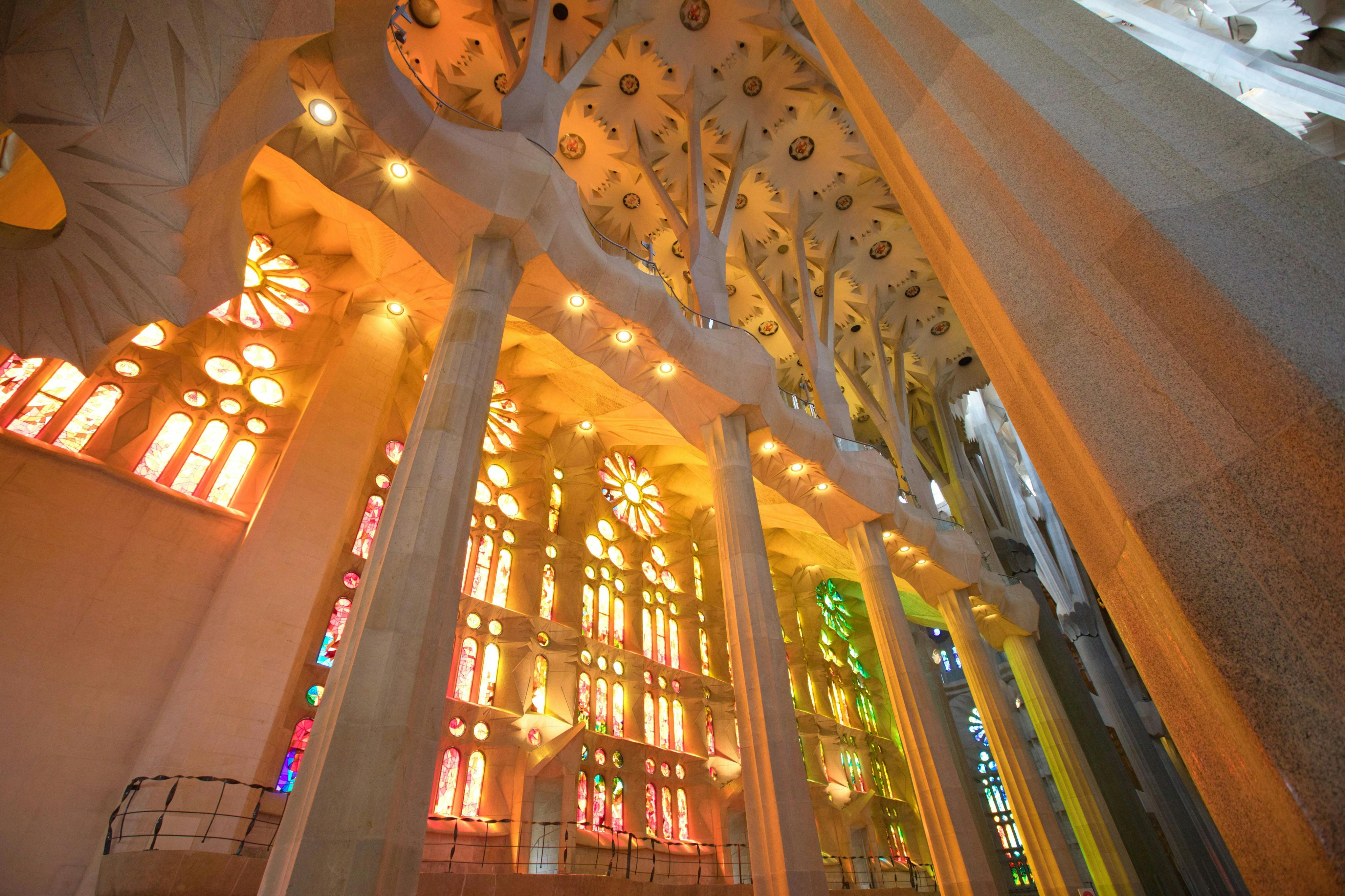 Sagrada Família: bilhete sem filas + tour guiado em grupo pequeno — 3