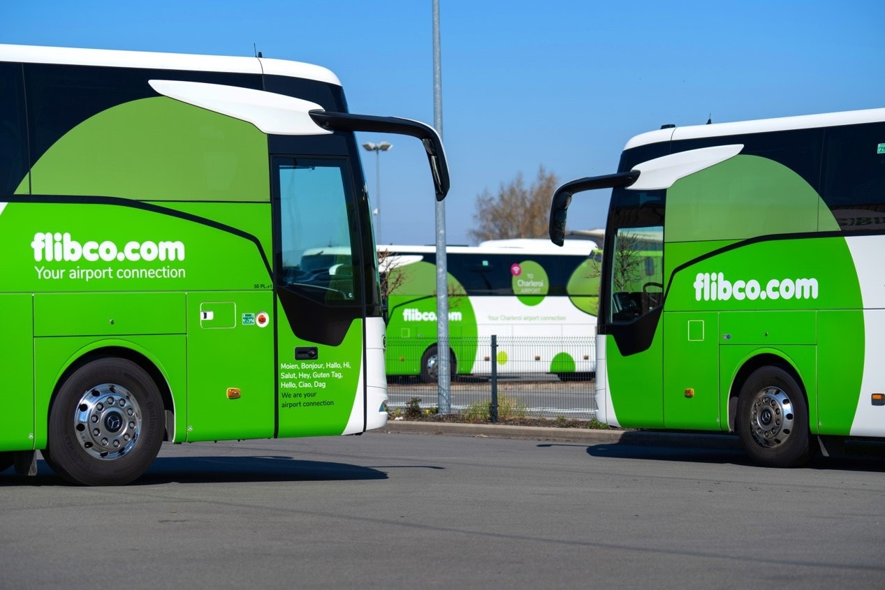 Turín: Traslado en autobús desde/hasta el aeropuerto