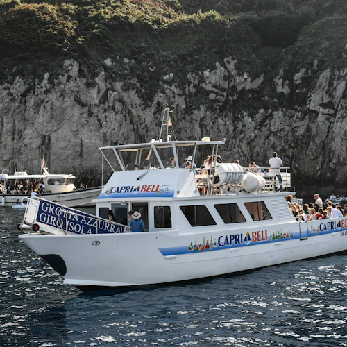 Capri: passeio de barco pela ilha + ida e volta de Sorrento - Photo 4