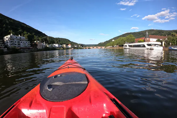 Excursions en kayak sur le Neckar à Heidelberg