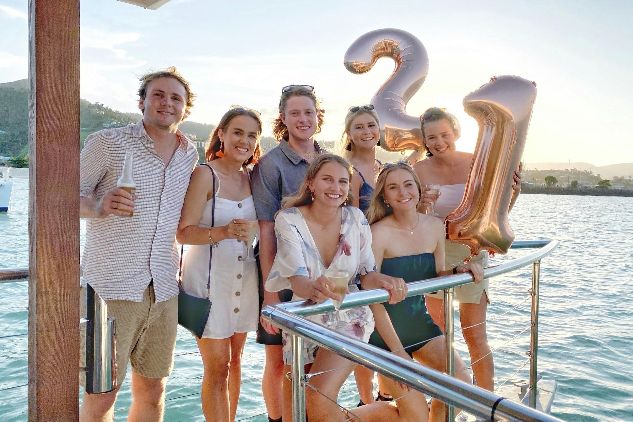 Airlie Beach: Sunset Cruise with Sparkling Wine - Photo 2