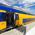 Zug der Niederländischen Eisenbahn
