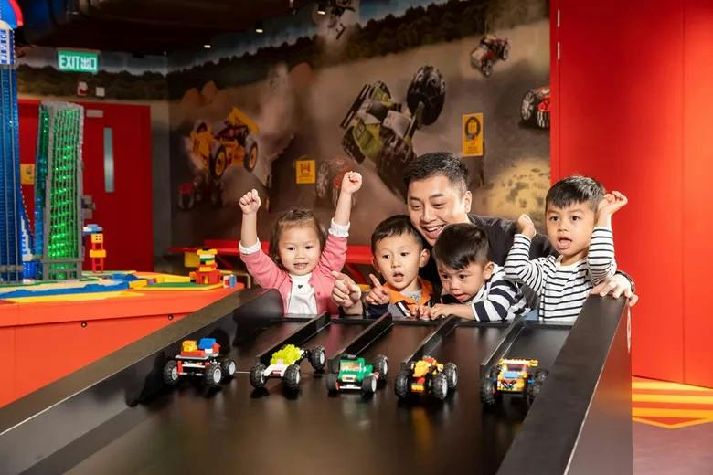 LEGOLAND Discovery Centre Hong Kong: Ticket + VR Experience Bundle in Hong Kong – Tiqets