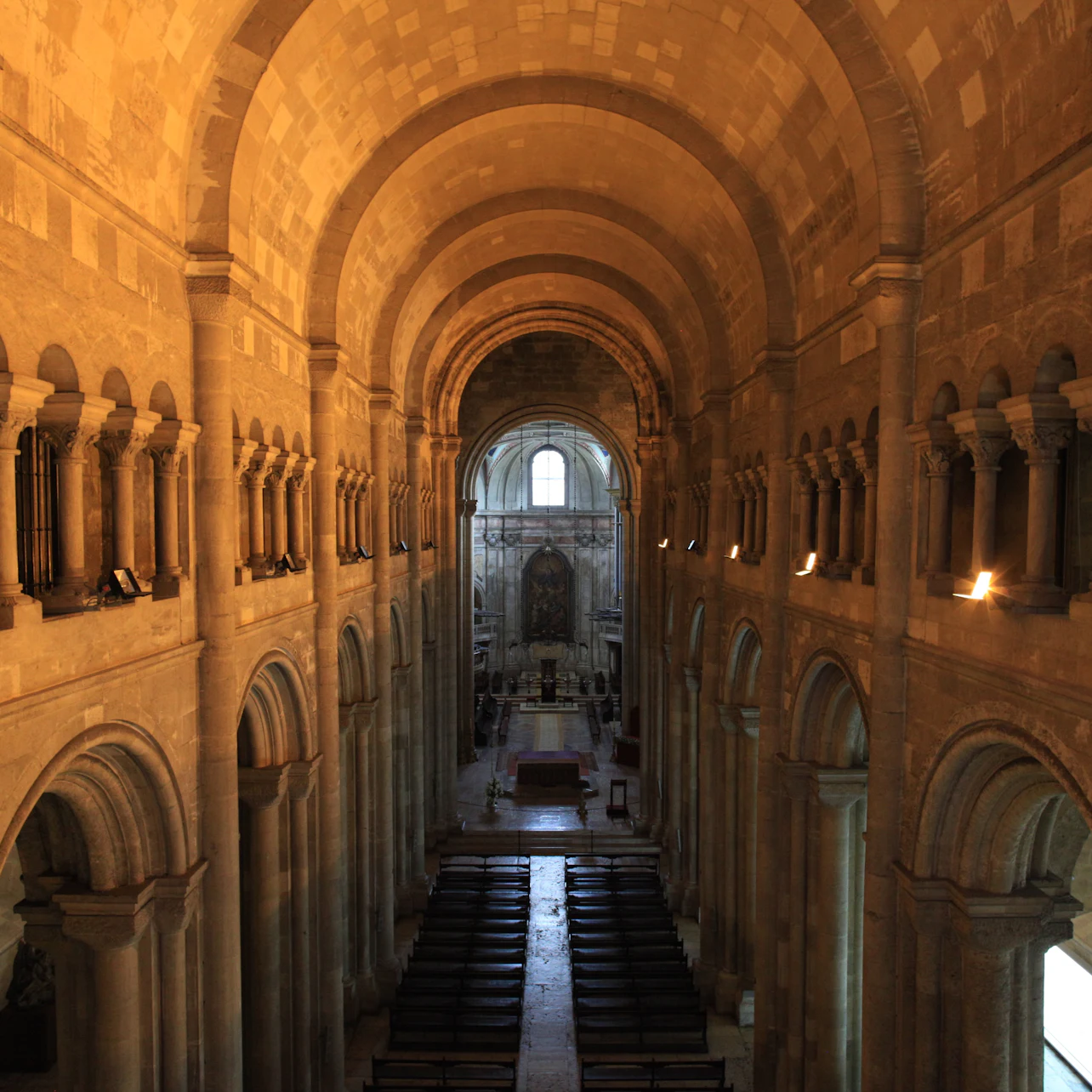 Lisbon Cathedral: Entry Ticket in Lisbon β Tiqets