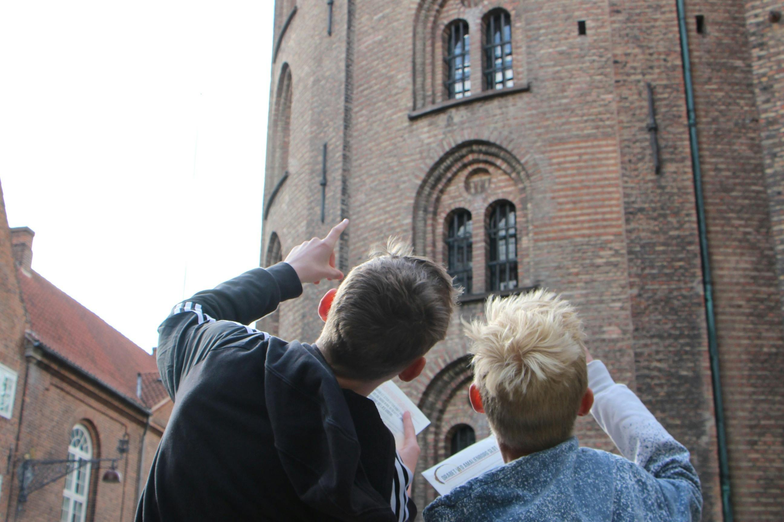 Intentando resolver el misterio