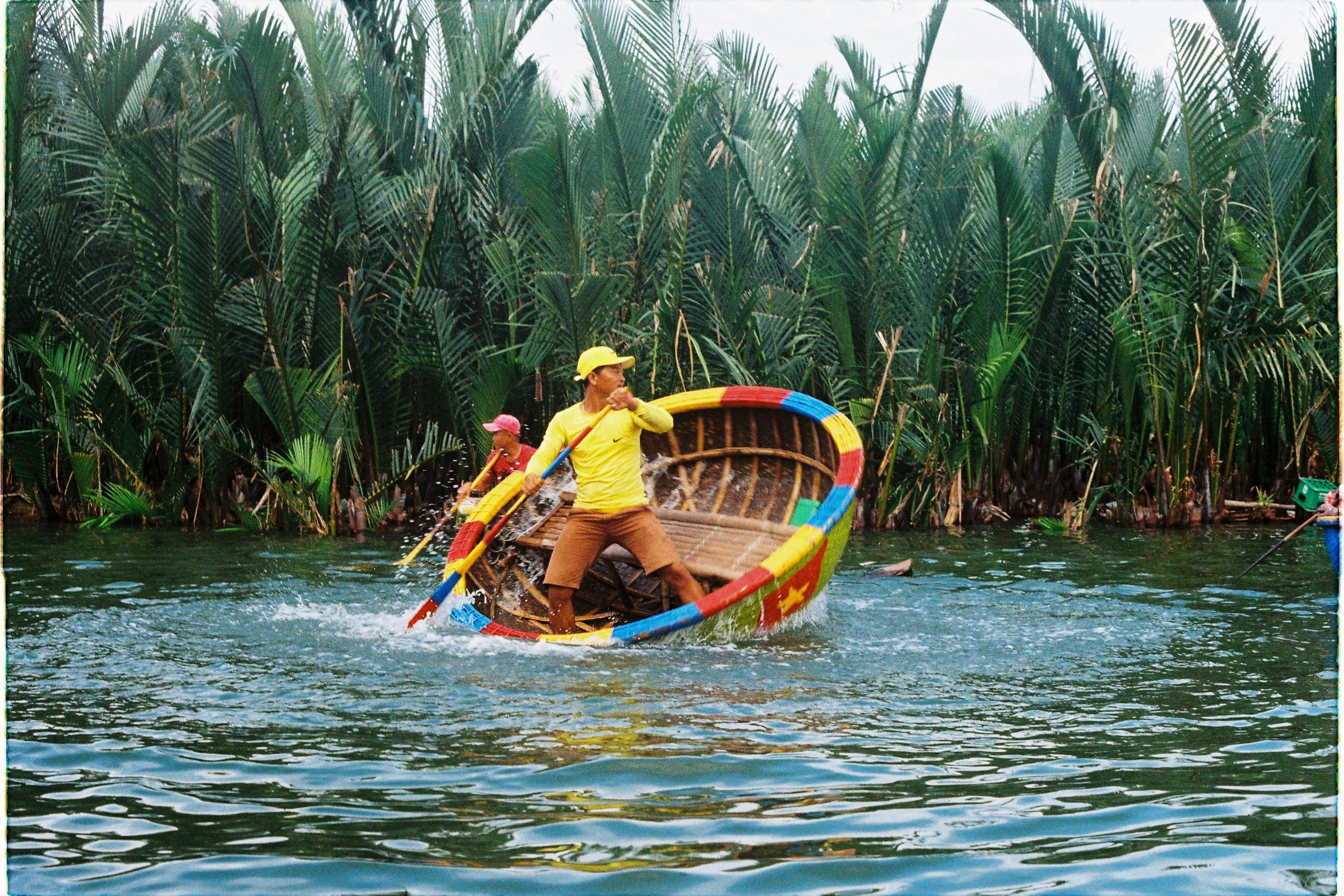Hoi An City & Cam Thanh Coconut Village: Guided Tour from Da Nang + Dinner