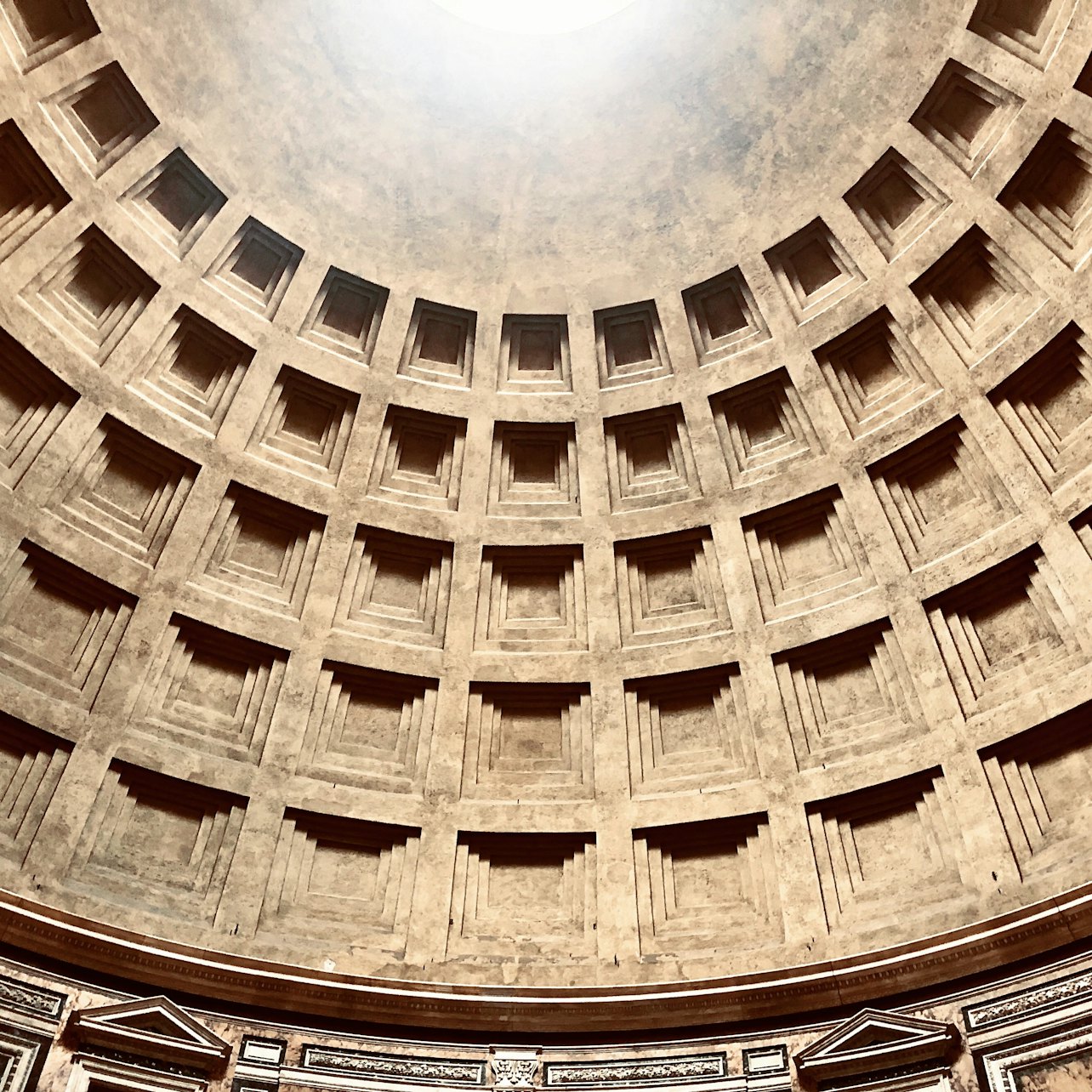 Visita Guiada de Pequenos Grupos ao Pantheon - Acomodações em Roma