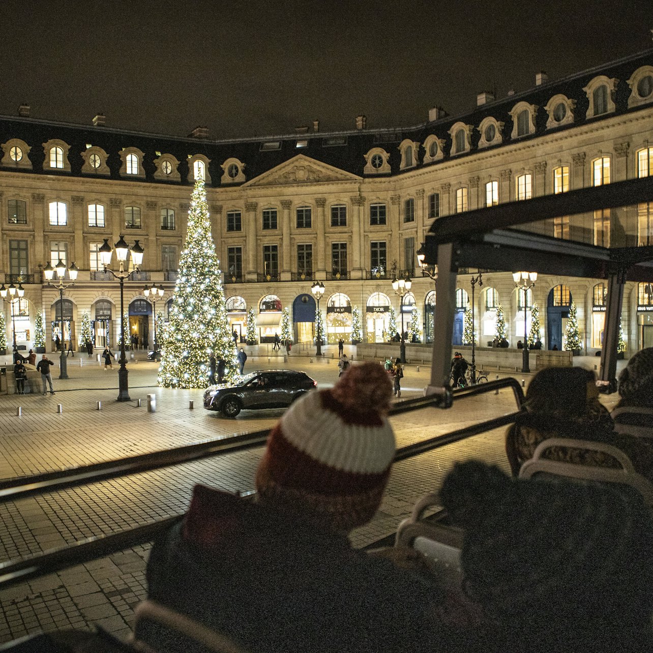 Tootbus: Passeio Noturno em Paris ecologicamente correto - Acomodações em Paris