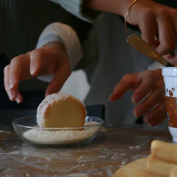Buenos Aires: Small-Group Empanadas & Alfajores Cooking Class 2