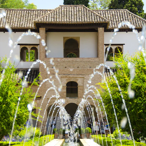 Alhambra & Nasrid Palaces: Skip The Line Ticket + Guided Tour - Photo 1