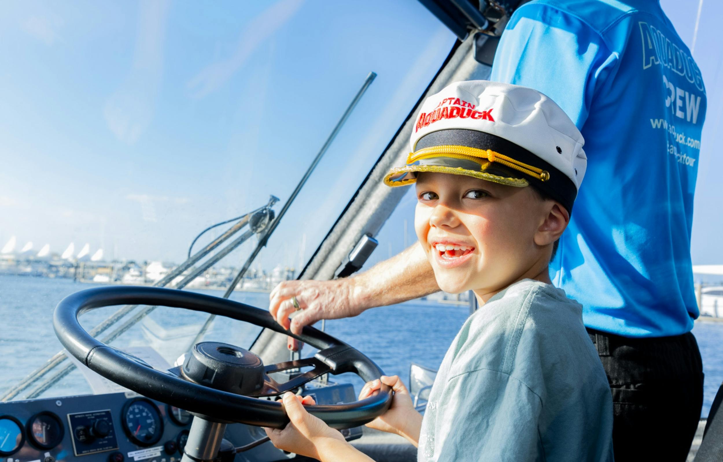 Aquaduck Safari: City Guided Tour + River Cruise Experience