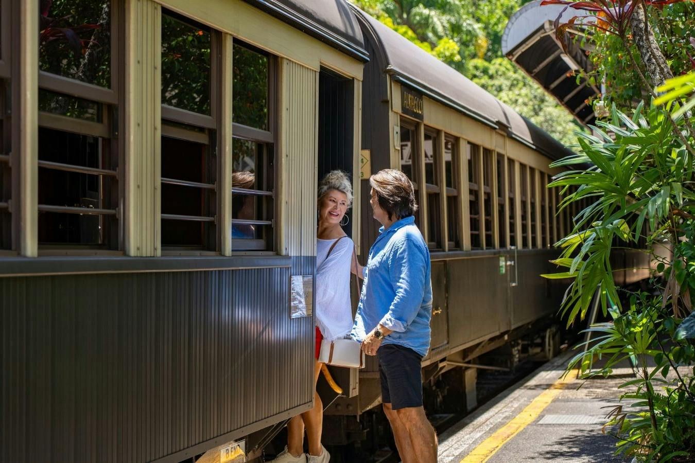 Kuranda, Scenic Rail & Skyrail: Full Day Tour from Cairns