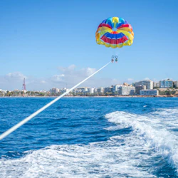 parasailing Salou