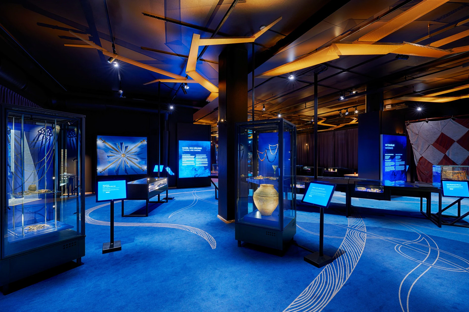 Swedish History Museum: Guided Tour + Audio Guide + Economy Museum Entry