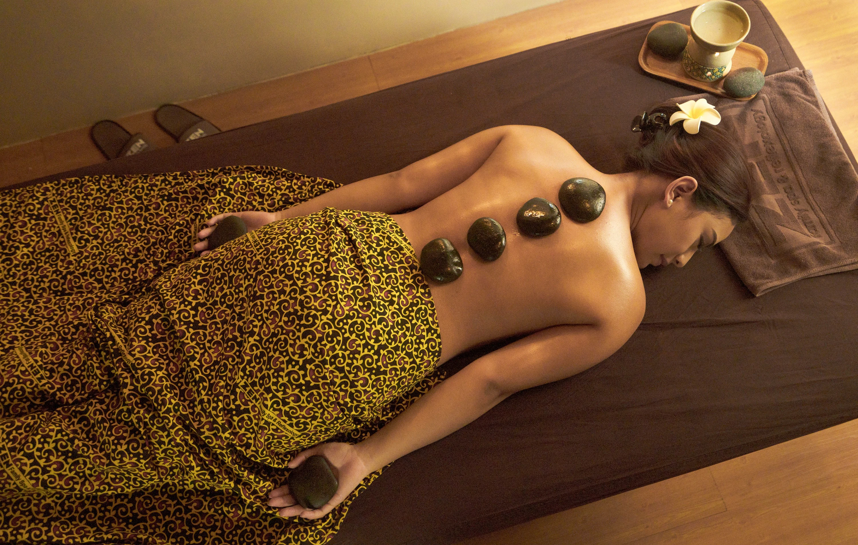 Zen Family Spa in Nusa Dua Bali: Couple Massage Package 2.5-Hr