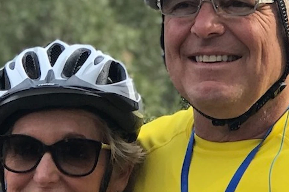 Happy couple under the Acropolis