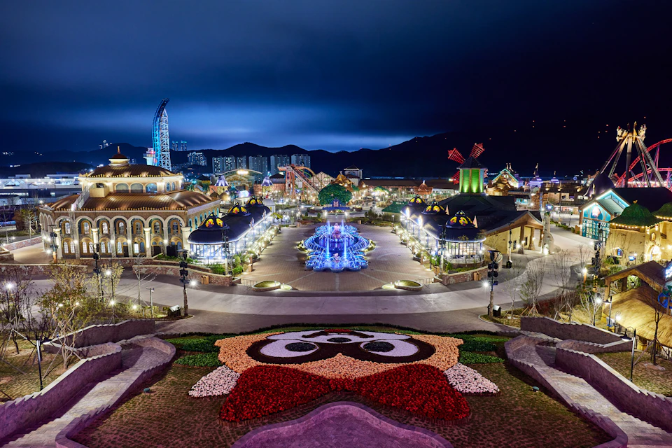 Busan Lotte World: Direct Entry Day Pass