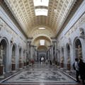 Vista interior de los Museos Vaticanos