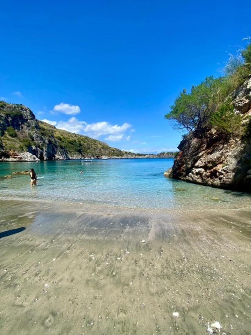Baia degli Infreschi: Boat Excursion from Marina di Camerota