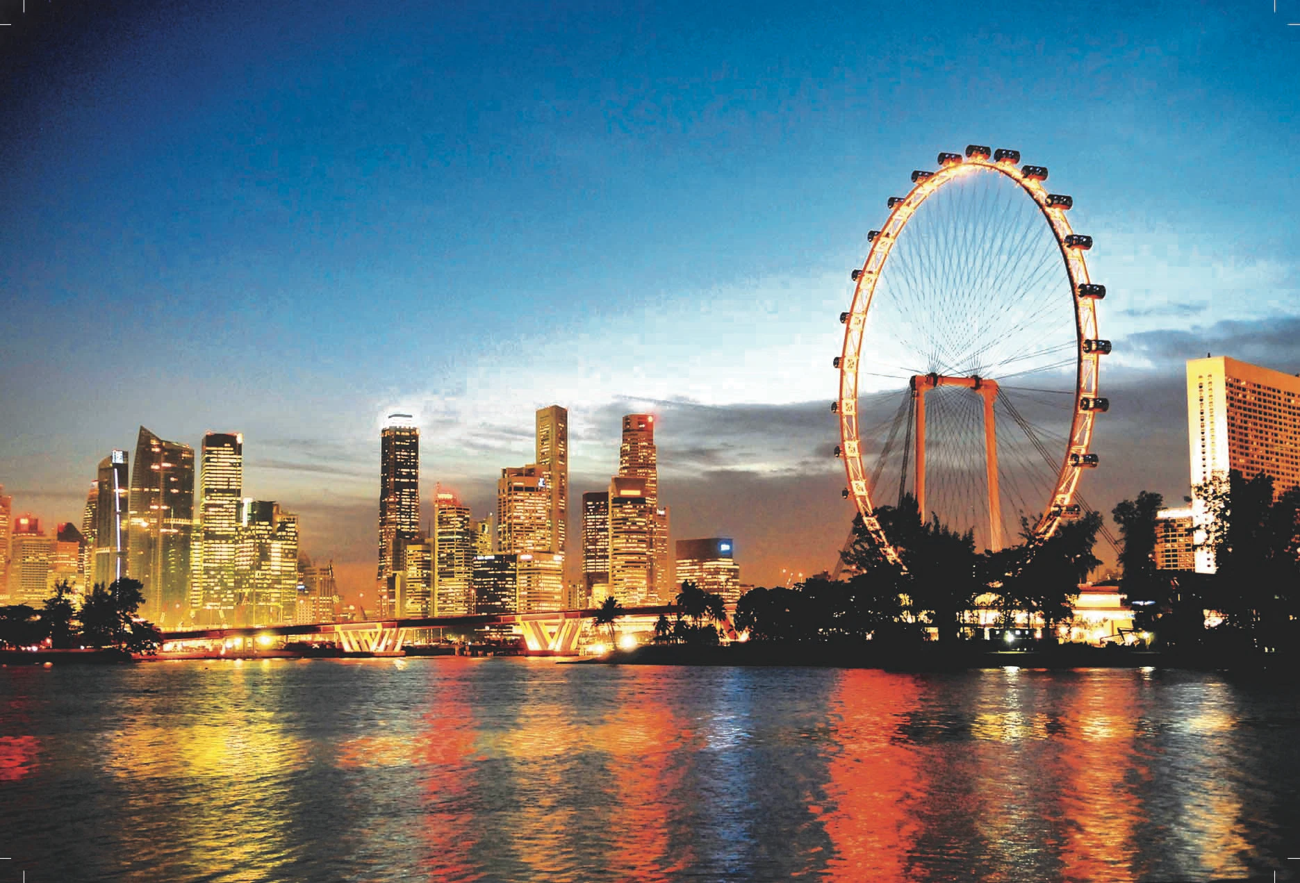 シンガポールフライヤー ガーデンズ バイ ザ ベイ マリーナ ベイ サンズ シンガポールフライヤー ガーデンズ バイ ザ ベイ マリーナ ベイ サンズ