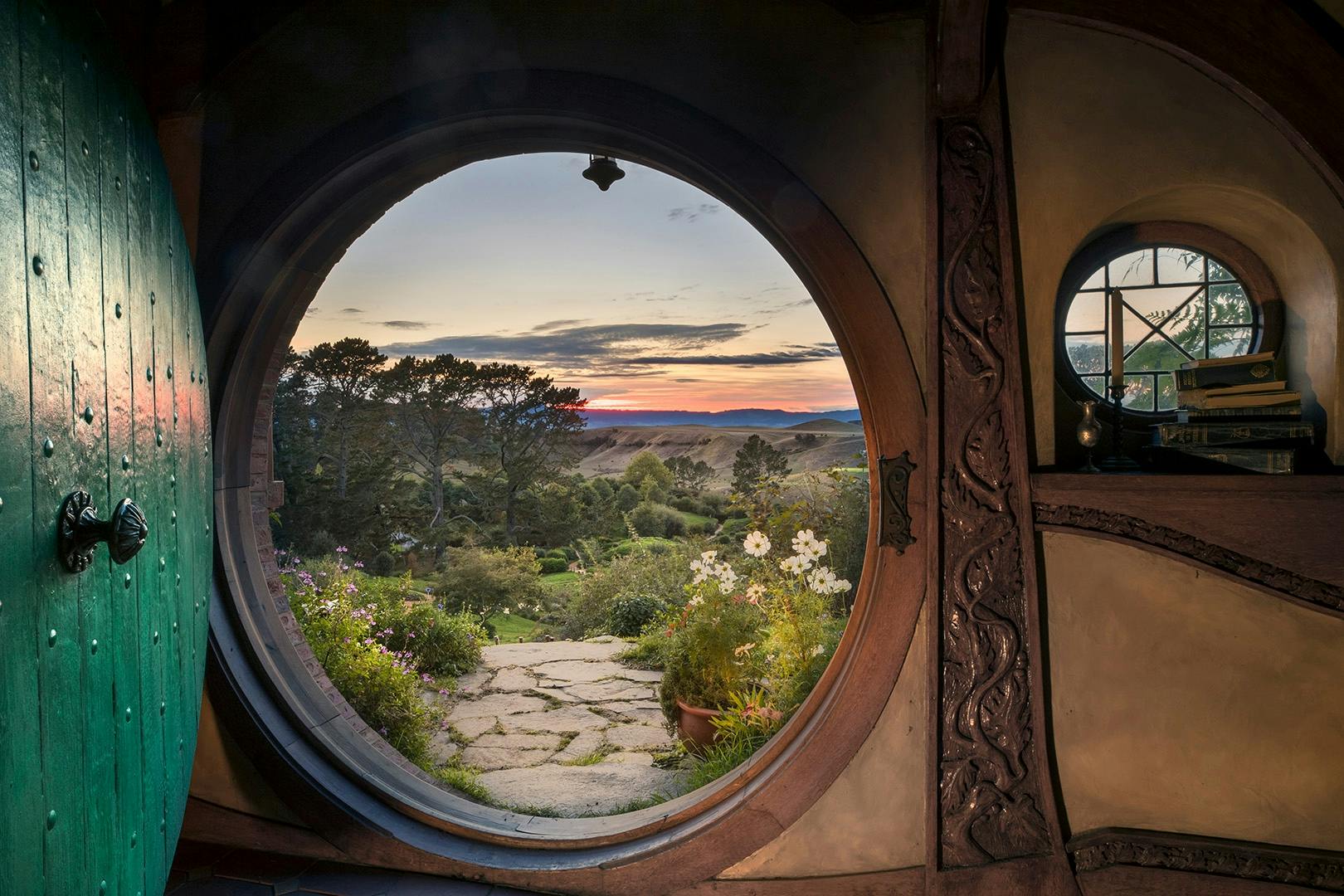 Hobbiton & Waitomo Caves: Guided Tour