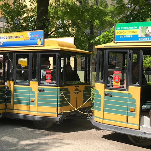 Viena: Panoramabahn Schönbrunn Express Hop-on Hop-off Train - Photo 12