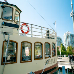 Toronto: Small Group City Tour + Hotel Pickup 5