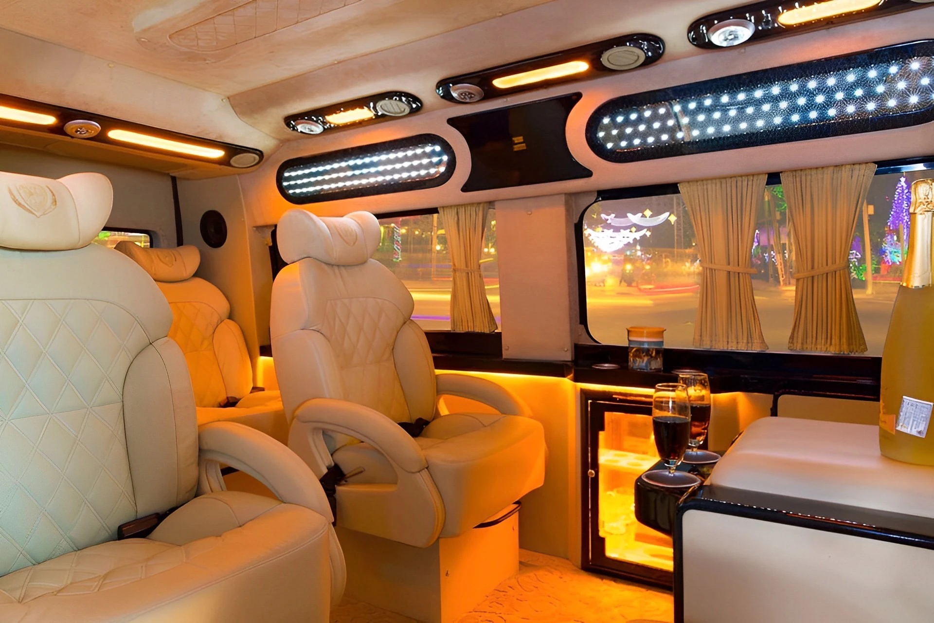 Cu Chi Tunnels & Mekong Delta: VIP Tour from Ho Chi Minh City by Limousine